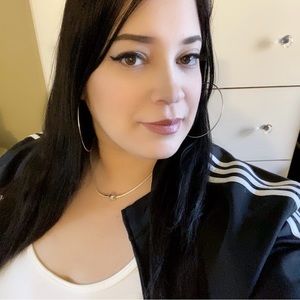 Meet your Posher, Jeny